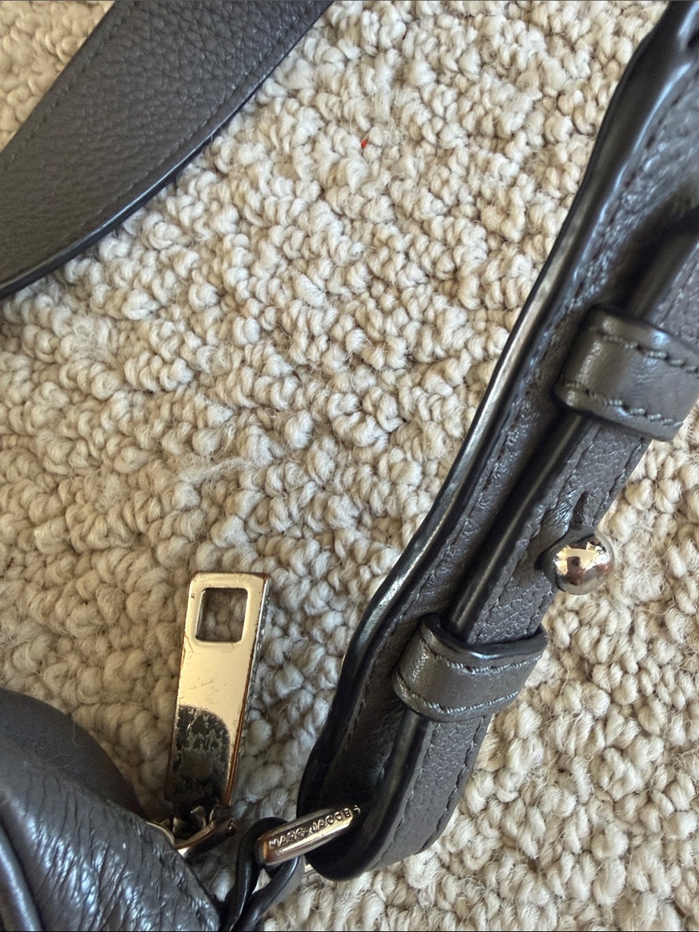 Marc Jacobs Gray Pebbled Leather Belt Bag - Picture 4 of 5